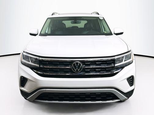 2022 Volkswagen Atlas 3.6 SE w/ Technology