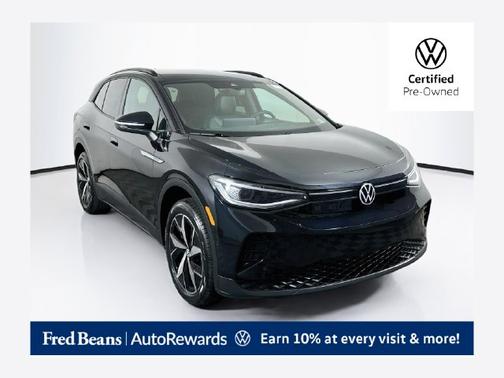 Deep Black Pearl Effect 2023 Volkswagen ID.4 Pro S