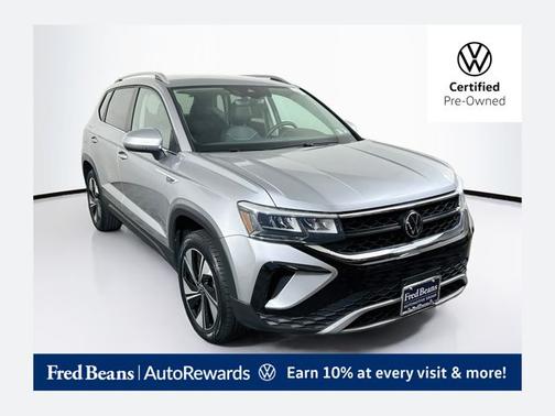 Pyrite Silver Metallic 2023 Volkswagen Taos 1.5T SE