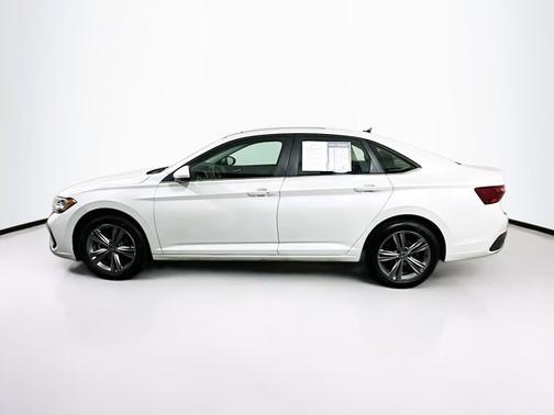 2023 Volkswagen Jetta 1.5T SE