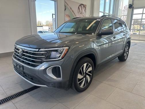 2024 Volkswagen Atlas 2.0T SE
