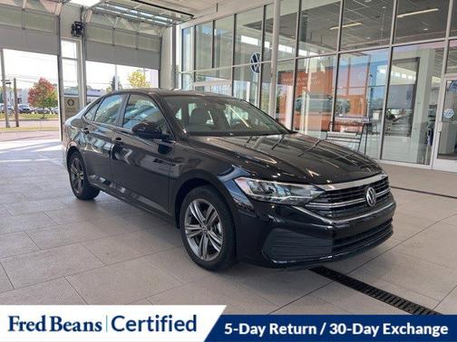 2022 Volkswagen Jetta 1.5T SE
