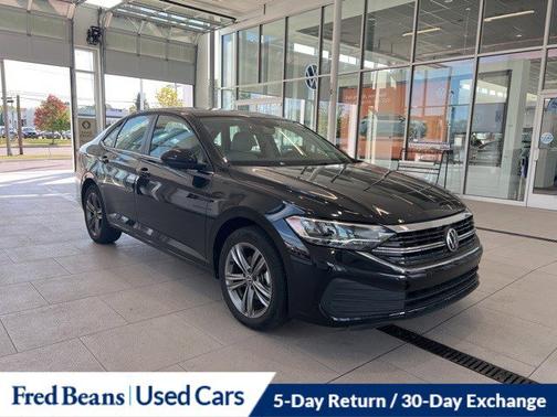 2022 Volkswagen Jetta 1.5T SE