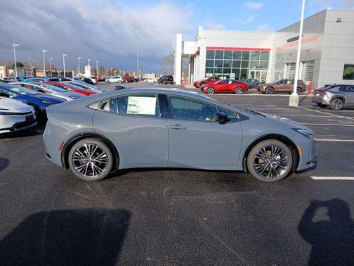 2026 Toyota Prius XLE