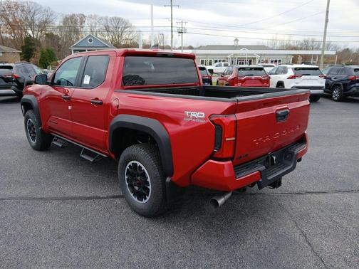 2025 Toyota Tacoma TRD Off Road