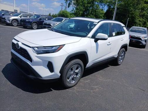 2025 Toyota RAV4 Hybrid XLE
