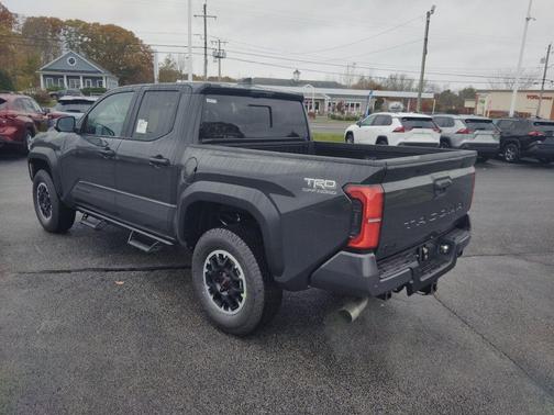2025 Toyota Tacoma TRD Off Road