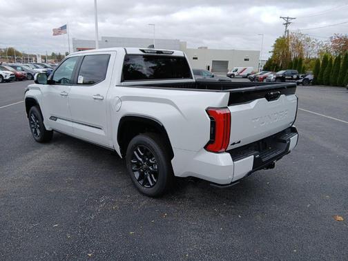2026 Toyota Tundra Hybrid Platinum