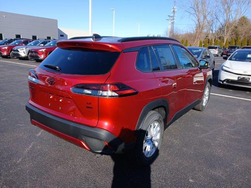 2026 Toyota Corolla Cross LE