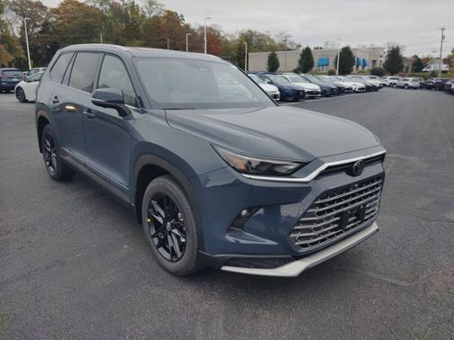2026 Toyota Grand Highlander Hybrid Limited MAX
