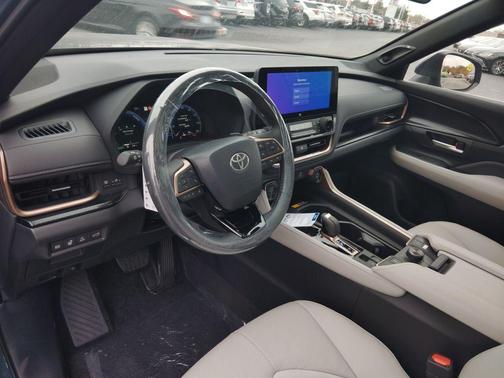 2026 Toyota Grand Highlander Hybrid Limited MAX