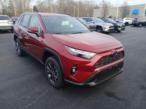 2025 Toyota RAV4 Hybrid XLE Premium