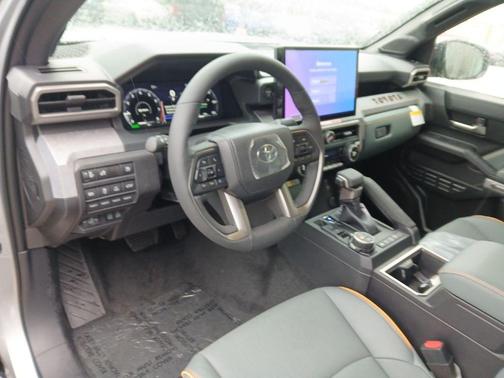 2025 Toyota Tacoma Hybrid 