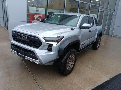 2025 Toyota Tacoma Hybrid 