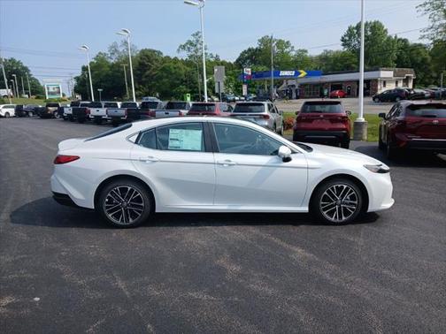 2025 Toyota Camry XLE