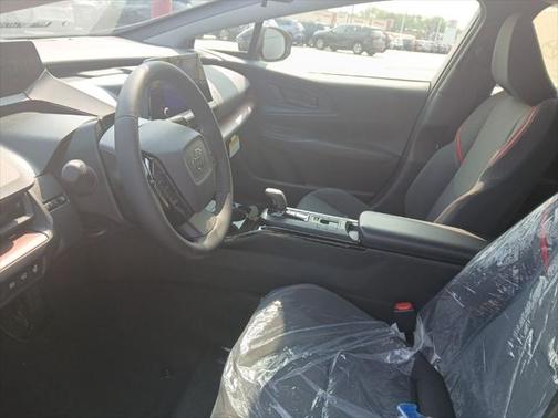 2025 Toyota Prius L