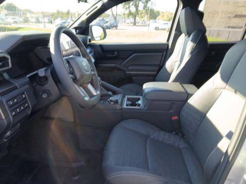 2025 Toyota 4Runner TRD Off Road Premium