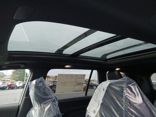 2026 Toyota Grand Highlander Hybrid Nightshade Edition