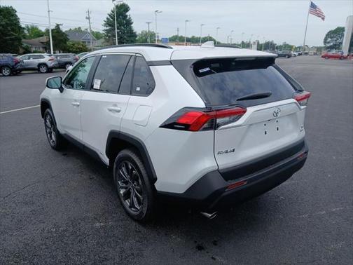 2025 Toyota RAV4 Hybrid XLE Premium