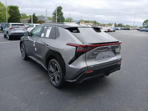 2025 Toyota bZ4X Limited