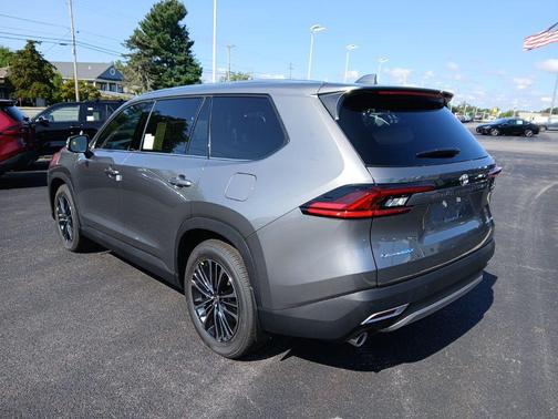 2025 Toyota Grand Highlander Hybrid Limited MAX