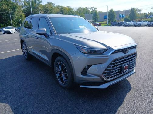 2025 Toyota Grand Highlander Hybrid Limited MAX