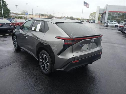 2025 Toyota bZ4X XLE
