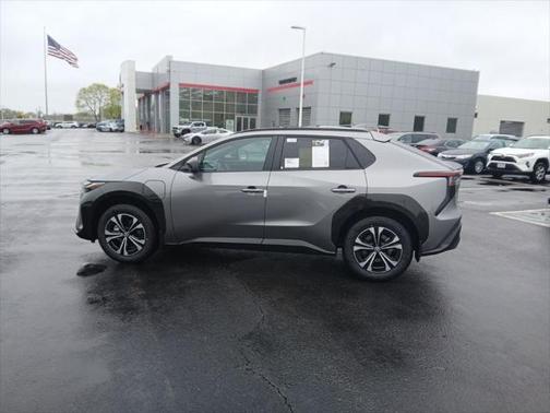 2025 Toyota bZ4X XLE