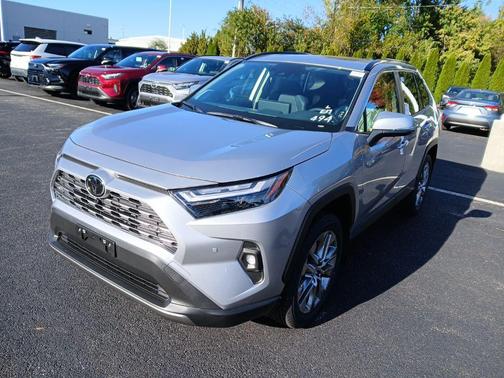 2025 Toyota RAV4 Limited