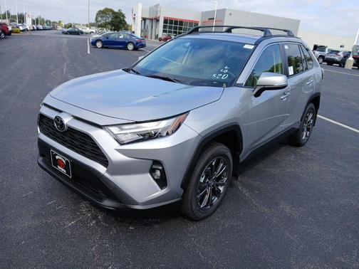 2025 Toyota RAV4 Hybrid XLE Premium