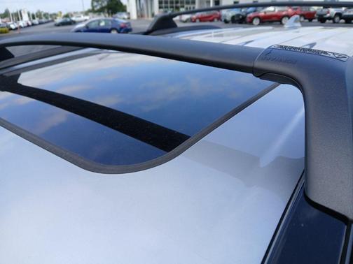 2025 Toyota RAV4 Hybrid XLE Premium