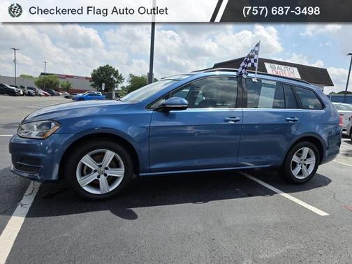 2015 Volkswagen Golf SportWagen TDI S 4-Door