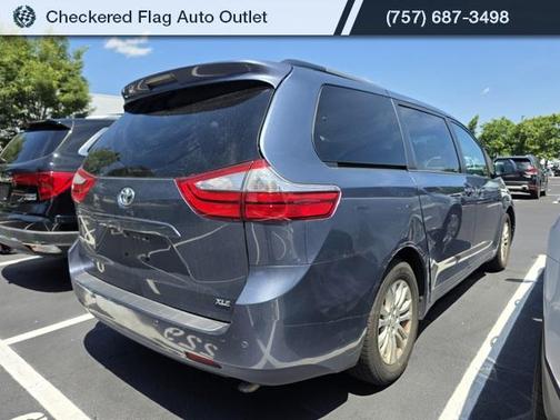2015 Toyota Sienna SE