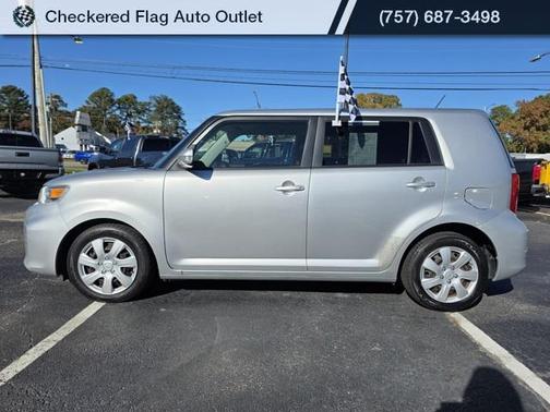 2012 Scion xB Release Series 9.0