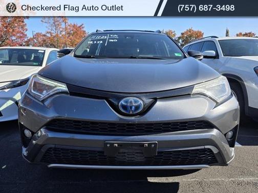 2018 Toyota RAV4 Hybrid SE