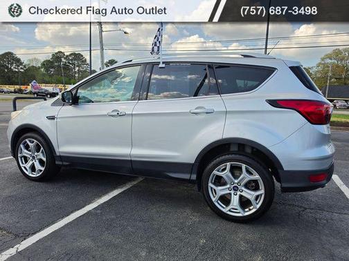INGOT SILVER METALLIC 2019 Ford Escape Titanium
