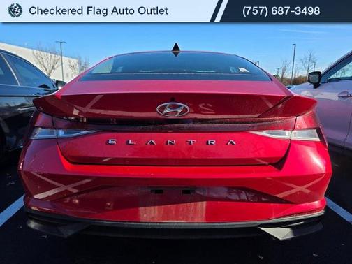 2022 Hyundai ELANTRA SEL