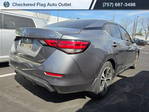 Gun Metallic 2022 Nissan Sentra SV