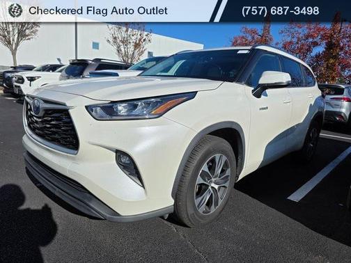 2020 Toyota Highlander Hybrid XLE