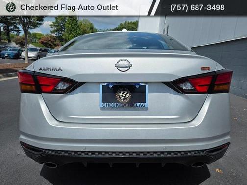 2023 Nissan Altima SR FWD