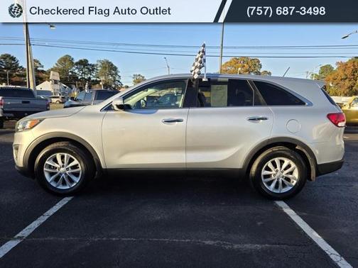 2017 Kia Sorento L