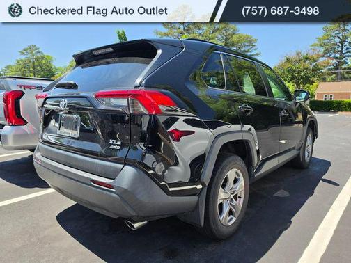 Midnight Black Metallic 2022 Toyota RAV4 XLE