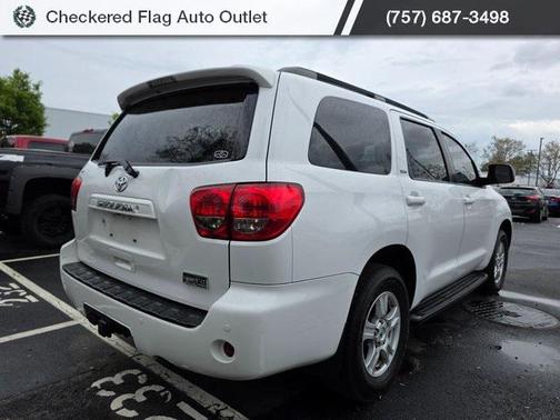 2016 Toyota Sequoia SR5