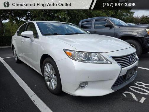2015 Lexus ES 300h Base