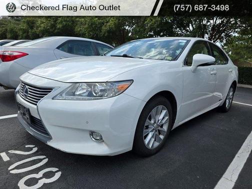 2015 Lexus ES 300h Base