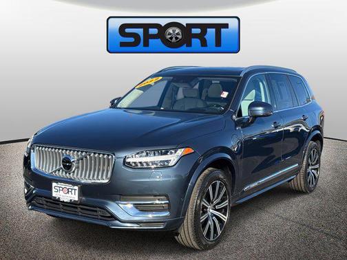 2022 Volvo XC90 Recharge Plug-In Hybrid T8 Inscription 6 Passenger