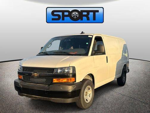 2025 Chevrolet Express 2500 RWD 2500 Regular Wheelbase WT