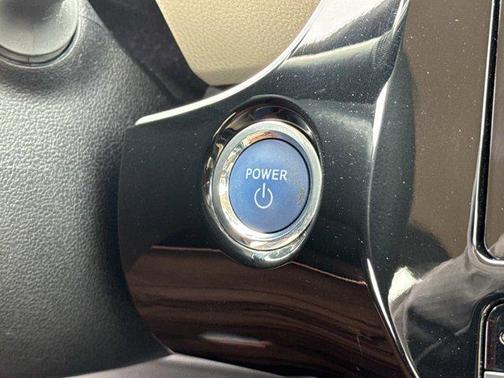 2016 Toyota Prius Two