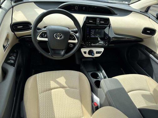 2016 Toyota Prius Two