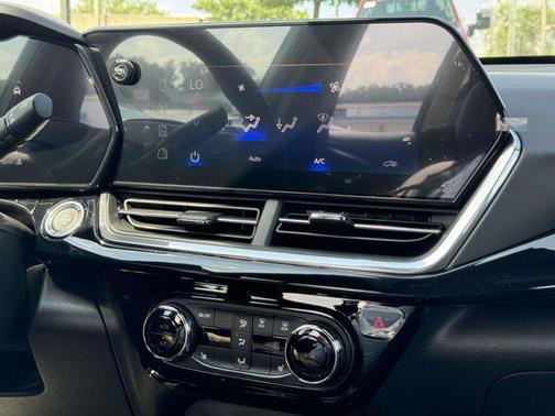 2025 Chevrolet Trax FWD 2RS
